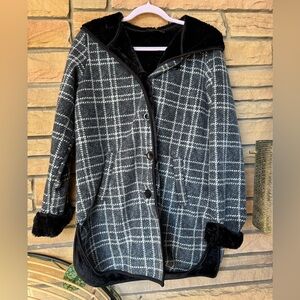 Ike Behar Plush Fleece Plaid Hooded Coat with Pockets - size L